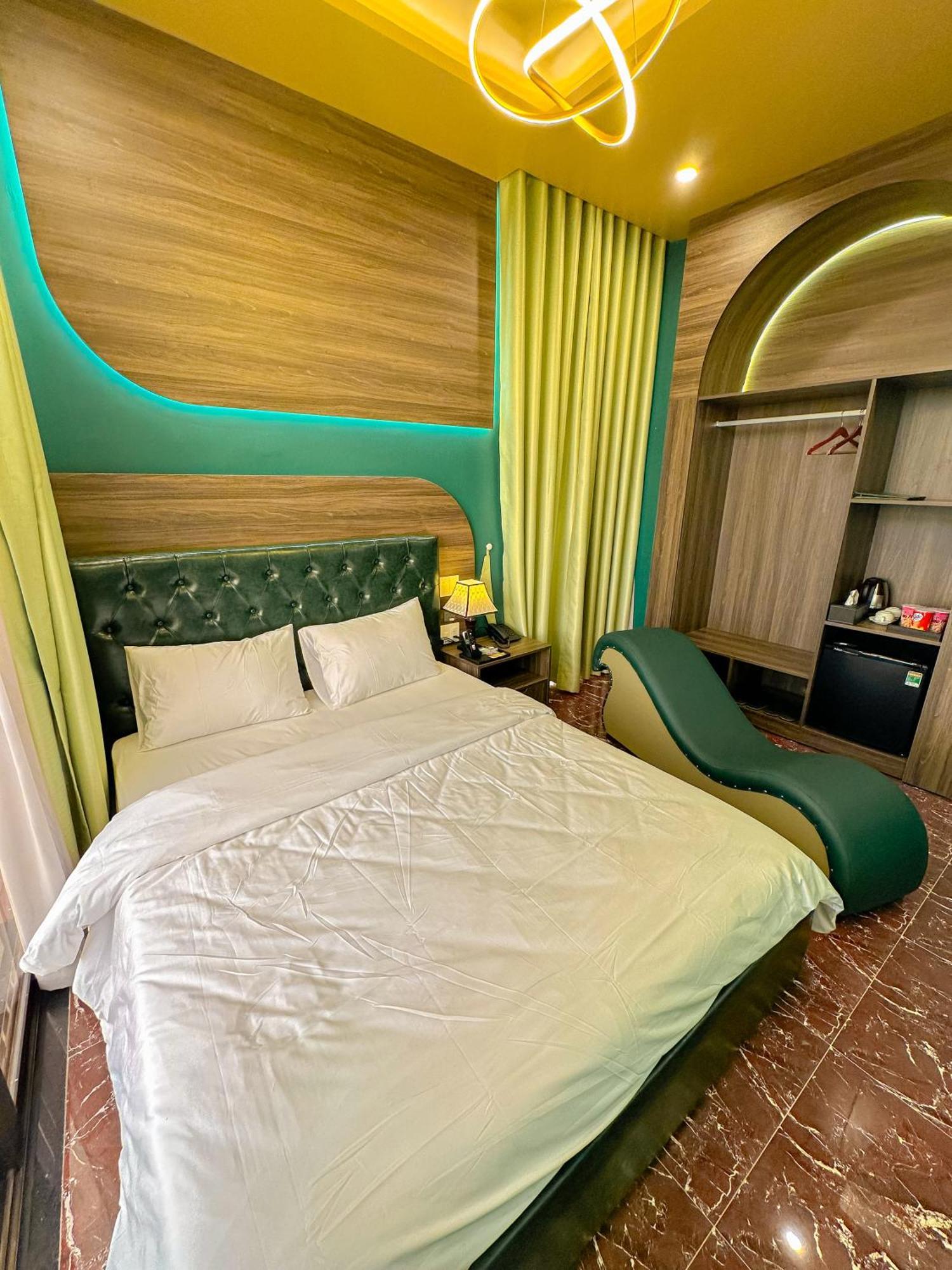 Tuyet Suong Hotel กว๋างหงาย ภายนอก รูปภาพ