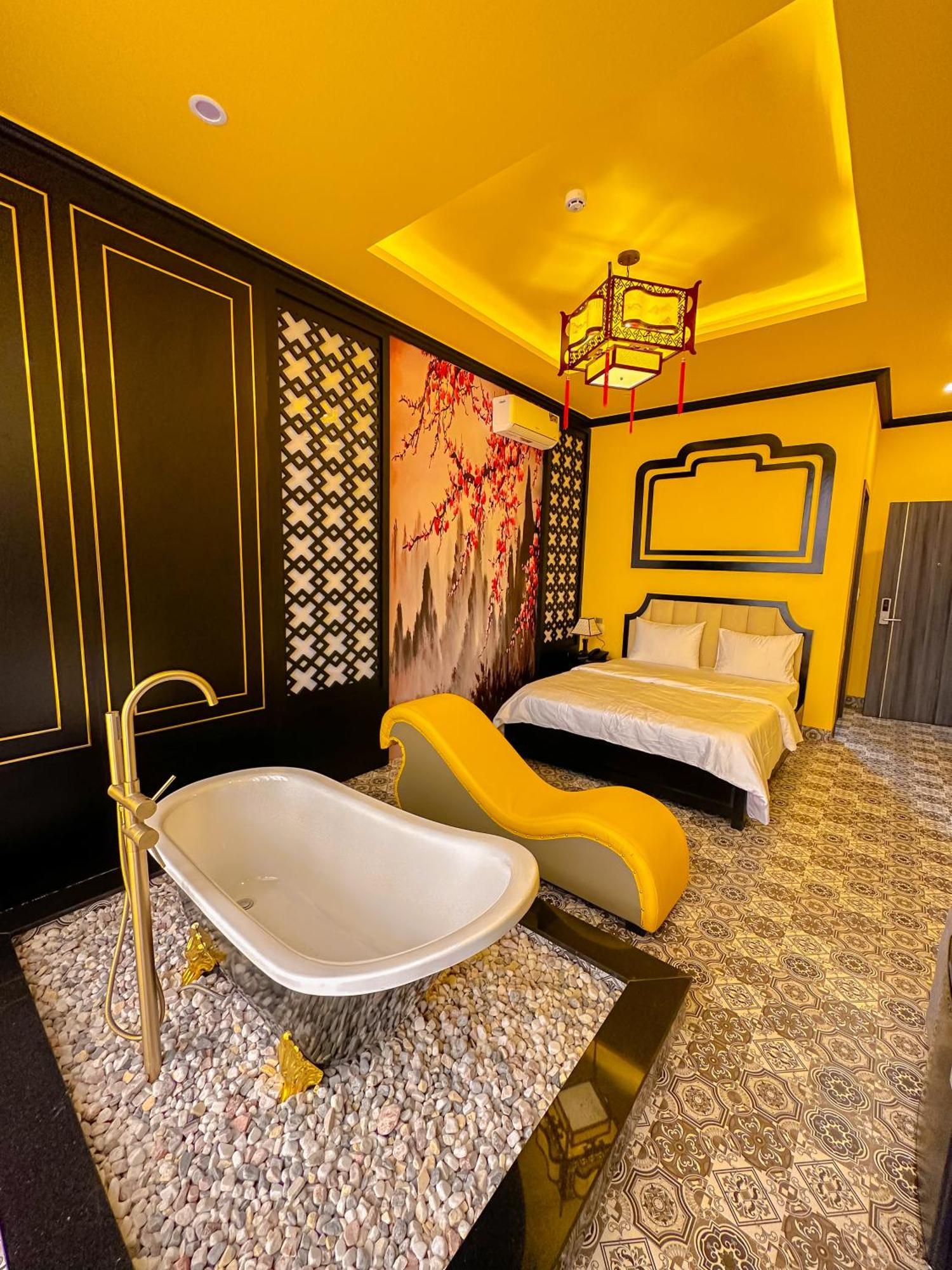 Tuyet Suong Hotel กว๋างหงาย ภายนอก รูปภาพ